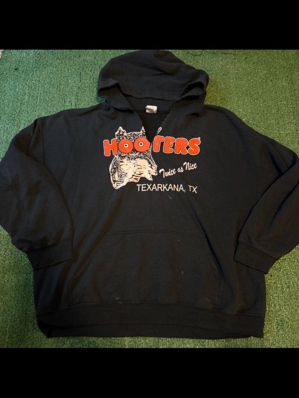 Vintage Hooters Texarkana Hoodie - 2XL